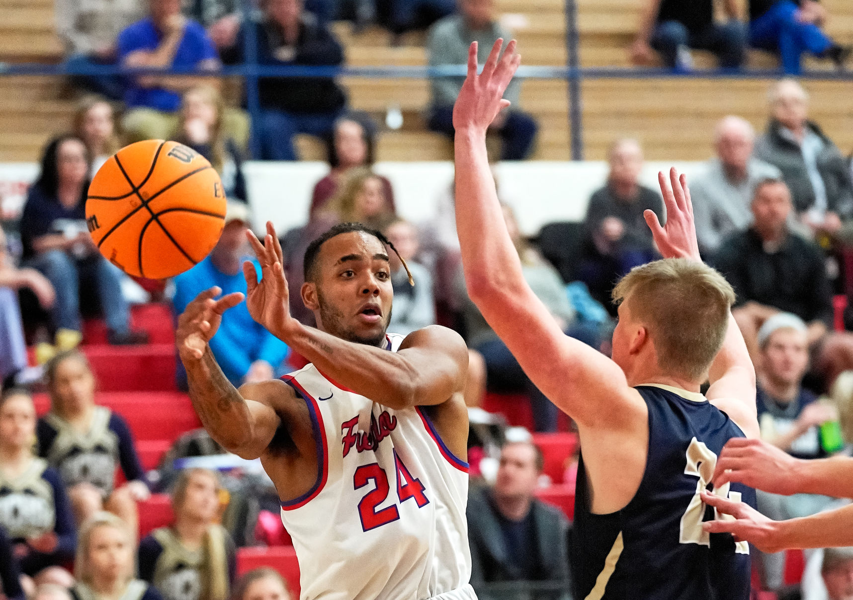 200114 FHS BBALL 14.jpg